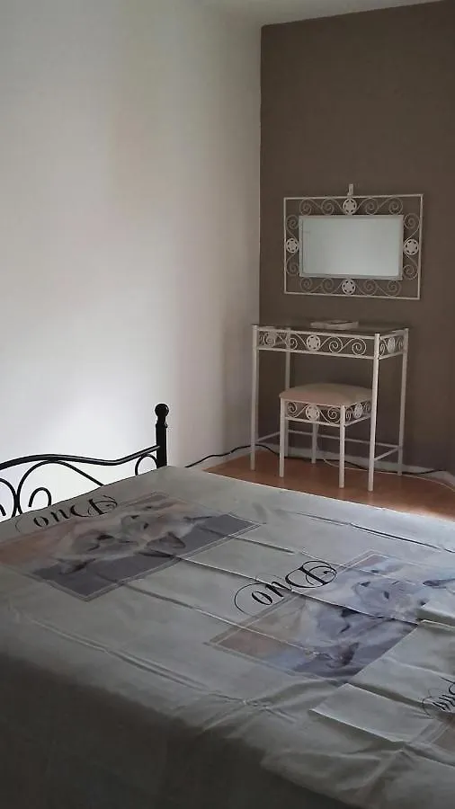Oasis T3 Centre Ville Jardin Prive Villeurbanne France